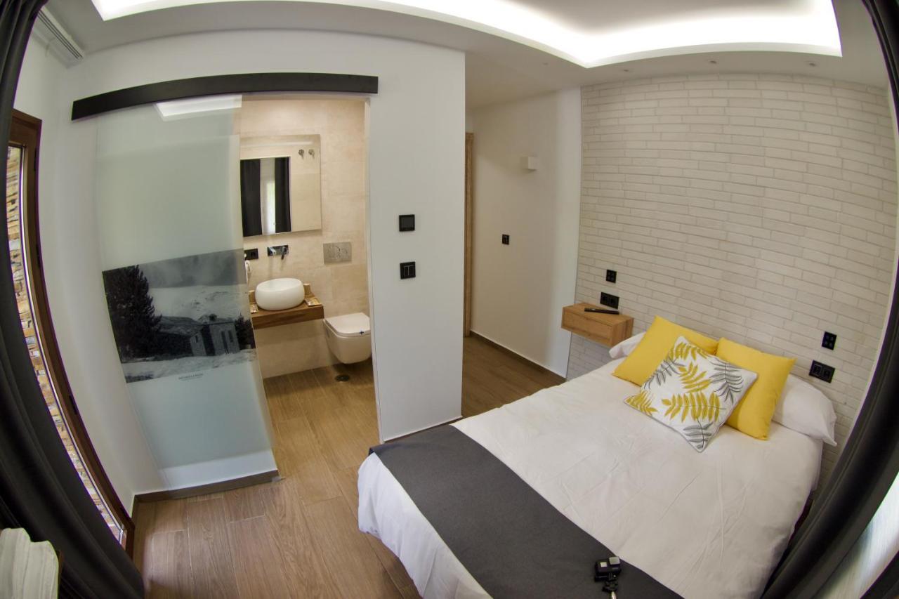 El Refugio Hotel 2*